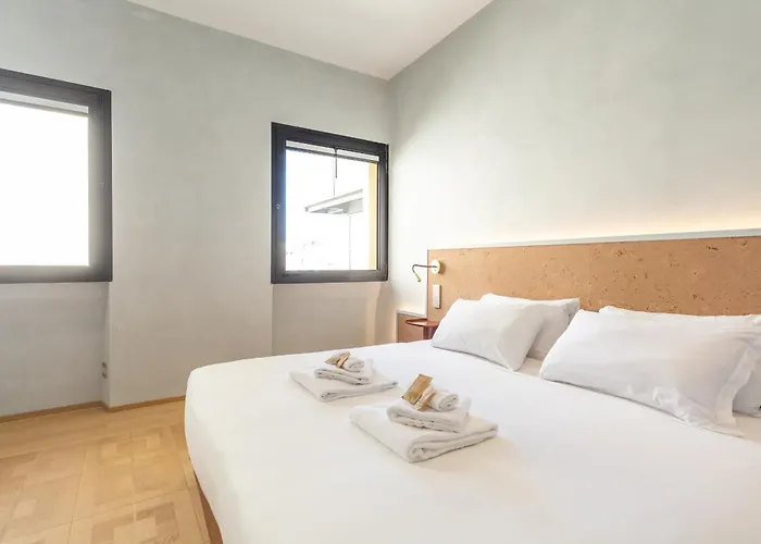 Spanish Steps Exclusive 3bdr * Rom