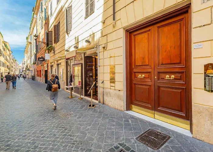 Spanish Steps Exclusive 3bdr Rom